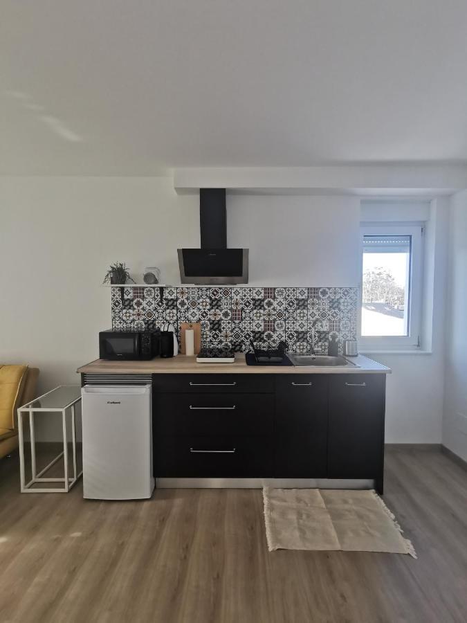 Apartamentos Seijo บีญัลบา ภายนอก รูปภาพ